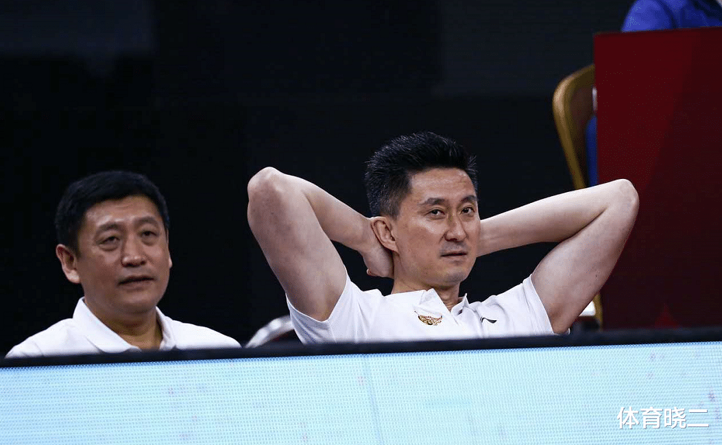 易游yy体育官网-广东宏远迎德甲关键赛，今夜更衣室发声，气氛紧张，球探报告显示潜力