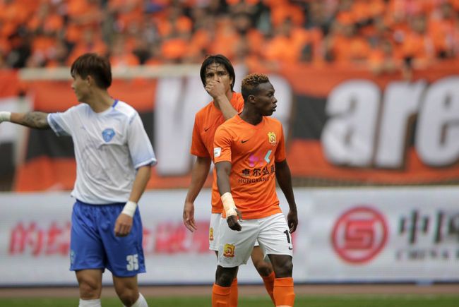 易游yy体育官网-武汉三镇内部会议纪要流出：集结日复出首秀；NBA常规赛使命明确；训练强度明显提升